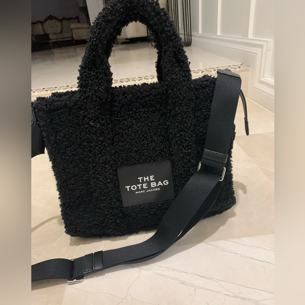 The Marc Jacobs Medium Teddy Tote Bag